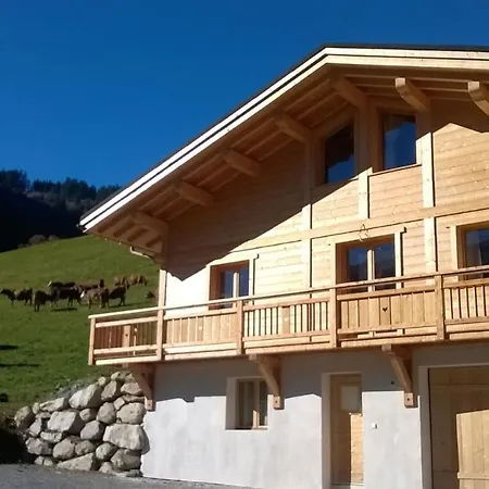 Neuf, 8 Personnes, 3 - Ch32 Chalet